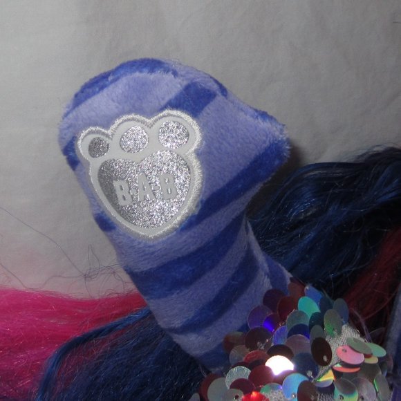 Build A Bear Honey Girls TEEGAN Cat Rock Star wearing Sequin Dress - Picture 4 of 5